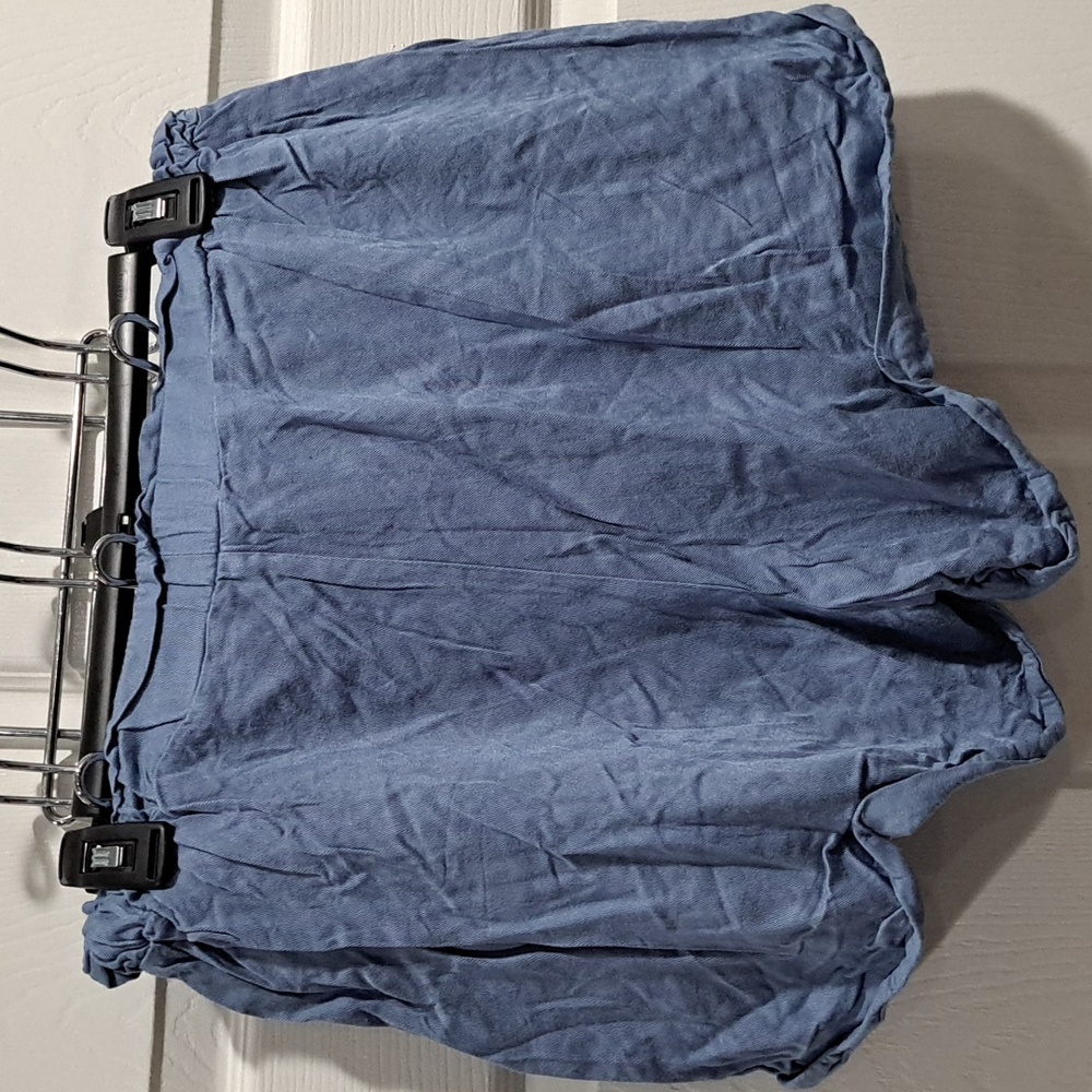 Short - Picture 3 of 3